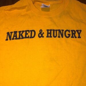 Gildan FFA Naked & Hungry short sleeve tshirt sz medium